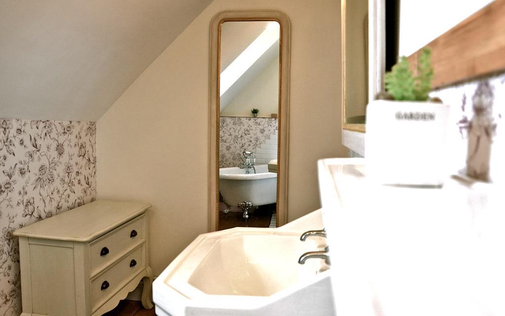La Passerelle Des Corton B&B Aloxe-Corton Habitación foto
